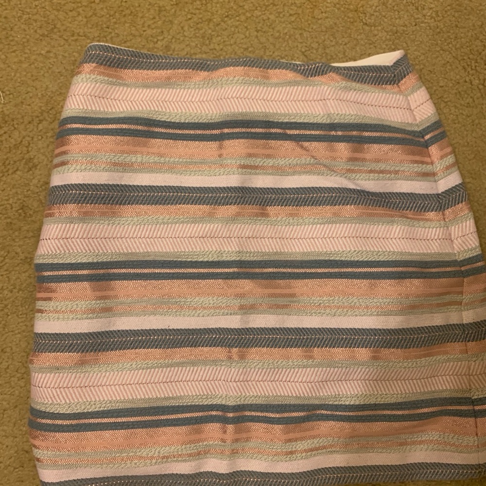Loft pencil skirt